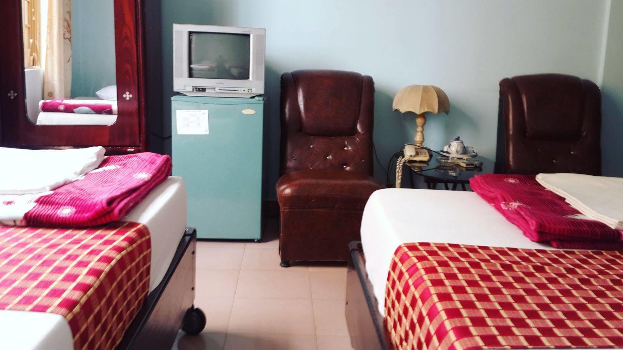 Phong Nha Hotel Hue Zewnętrze zdjęcie