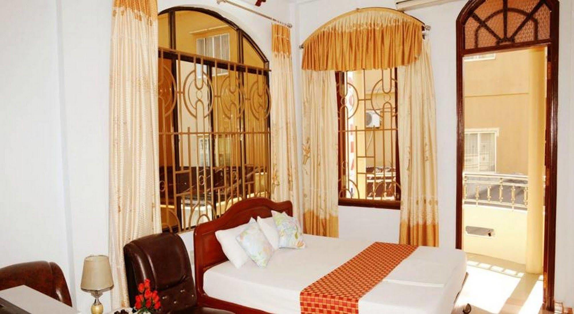 Phong Nha Hotel Hue Zewnętrze zdjęcie