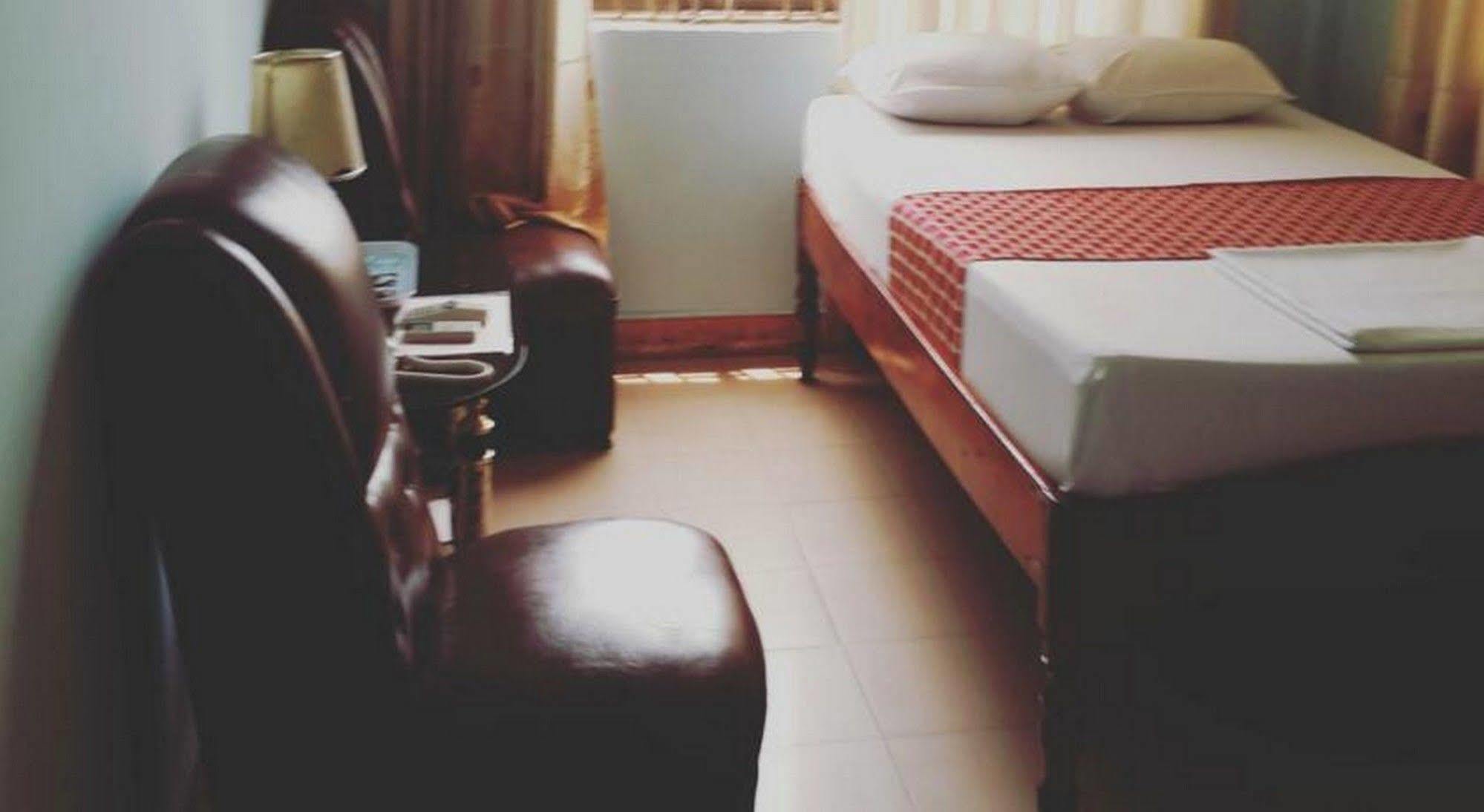 Phong Nha Hotel Hue Zewnętrze zdjęcie